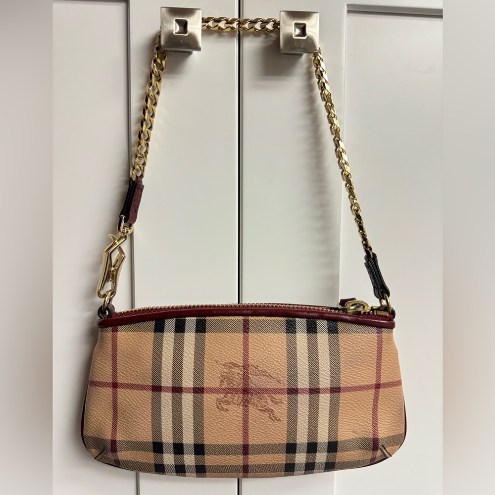 Burberry bag shoulder bag clutch pouch handbag purse wallet removable chain